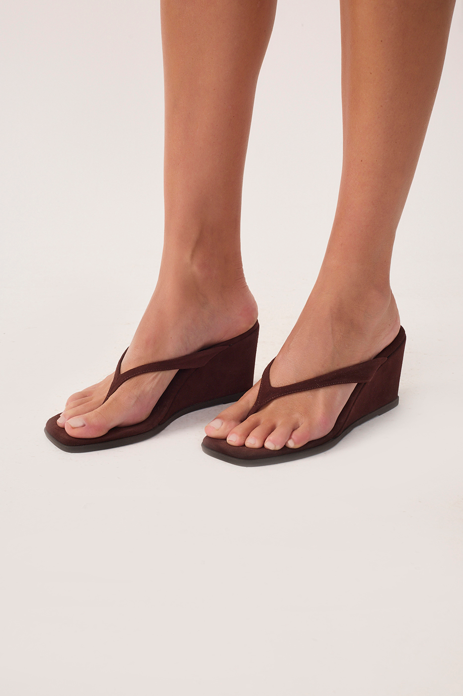 Lagoon Suede Sandal_2
