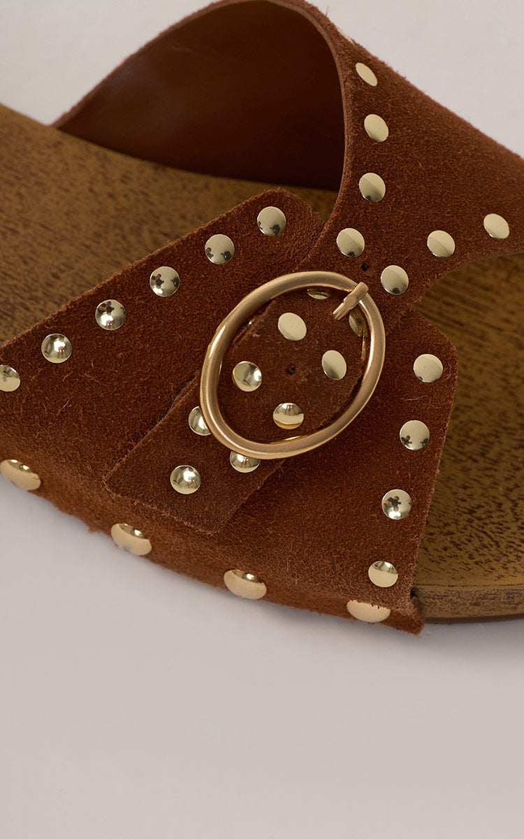 Brown Cedro Studded Side Buckle Sandal_3