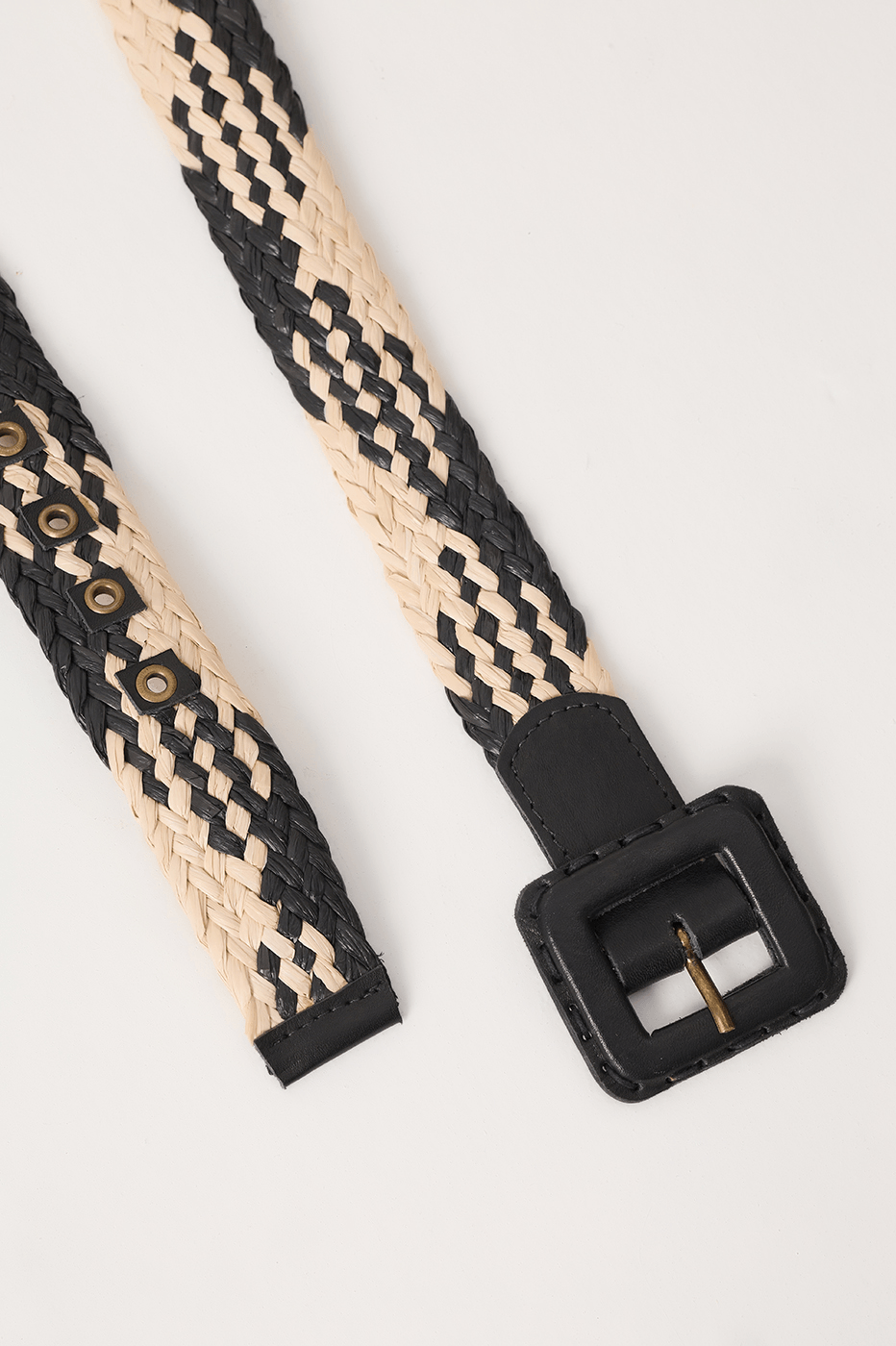 Natural And Gold Straw Buckled Belt_7