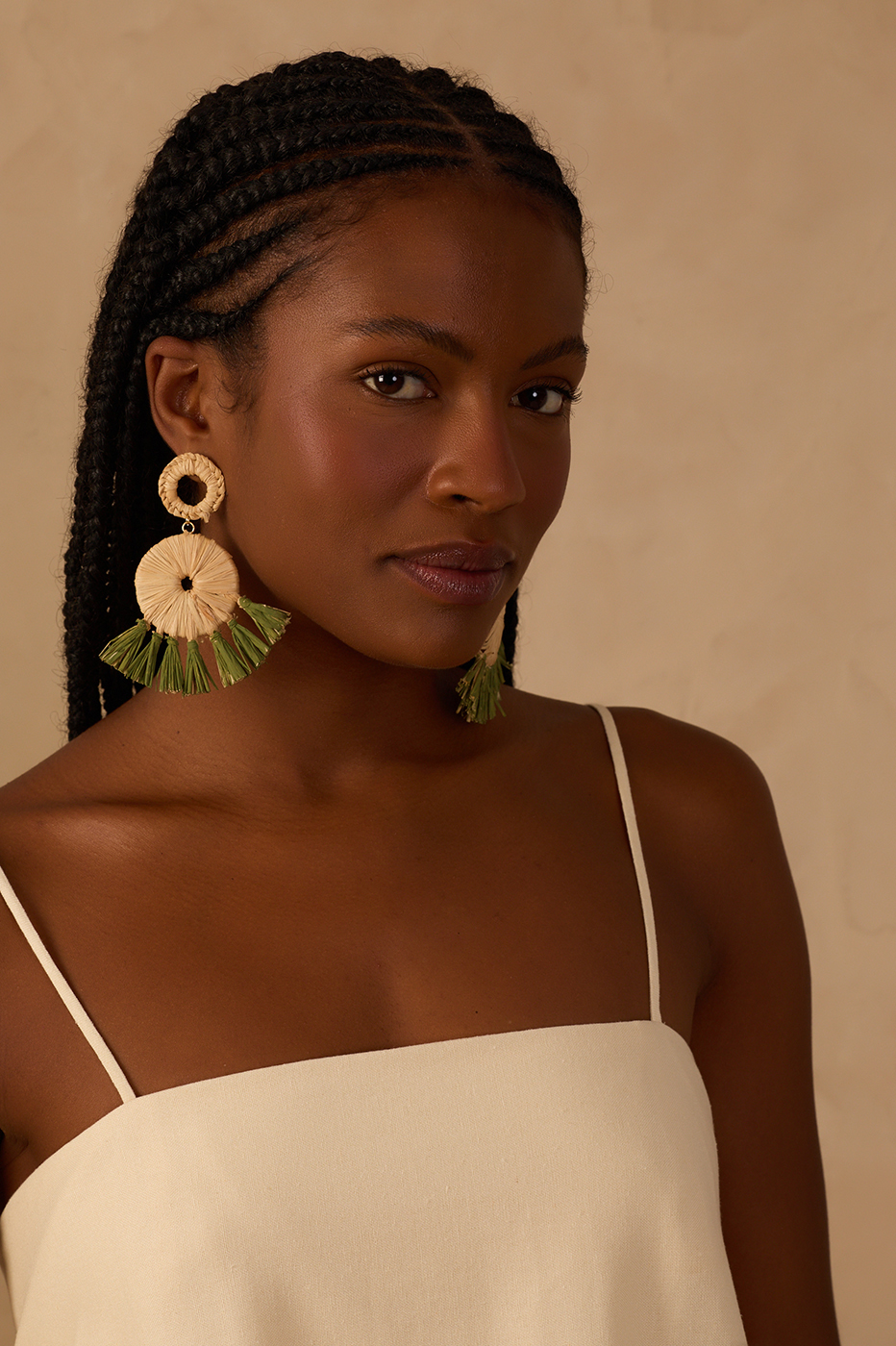 Beige Tropicana Straw Earrings_1
