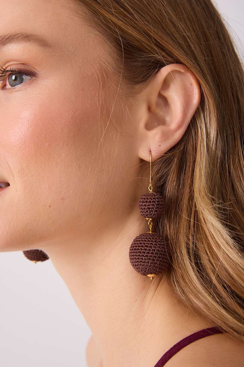 Brown Crochet Hanging Earrings_3