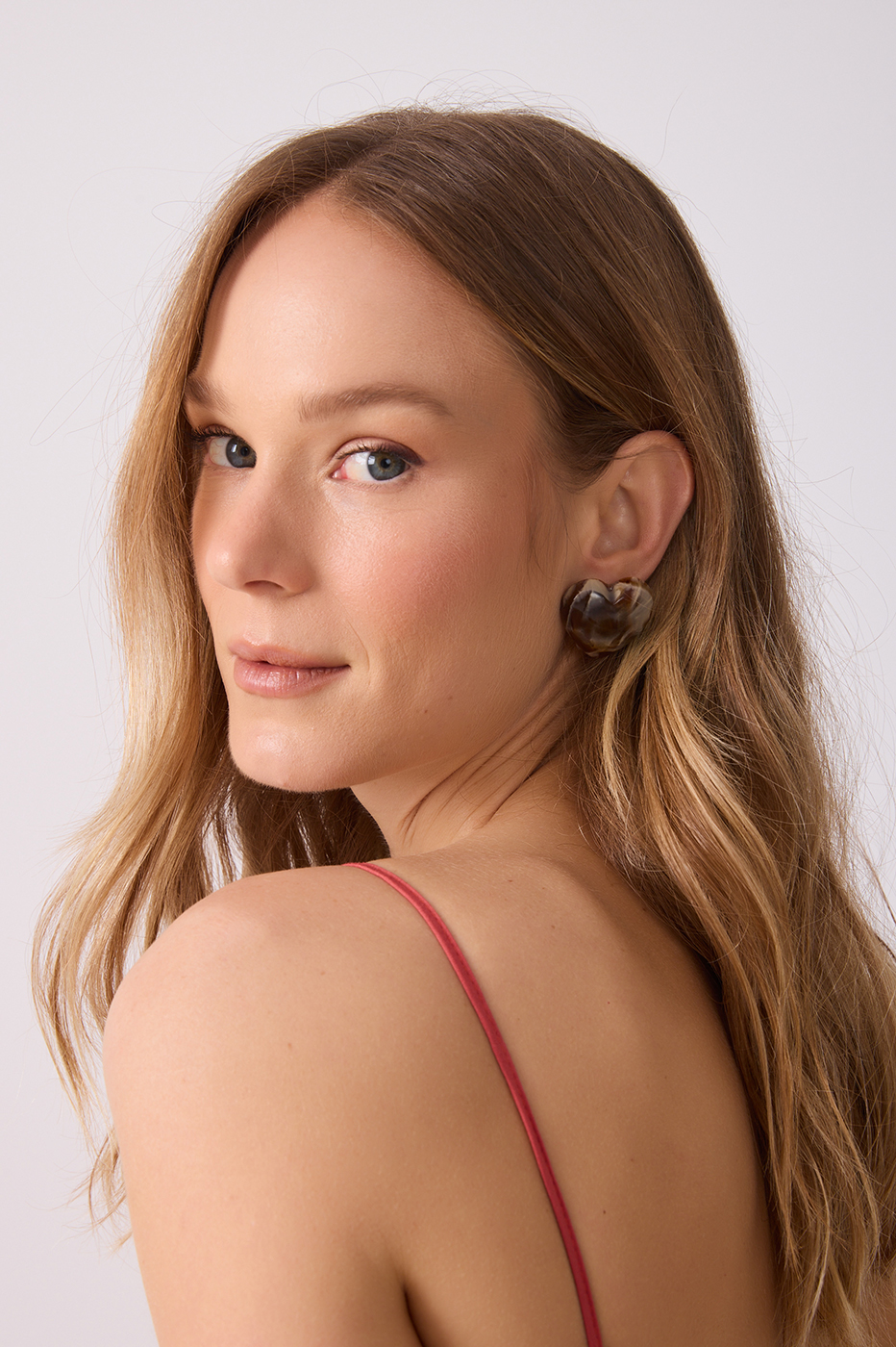 Brown Heart-Shaped Earrings_2