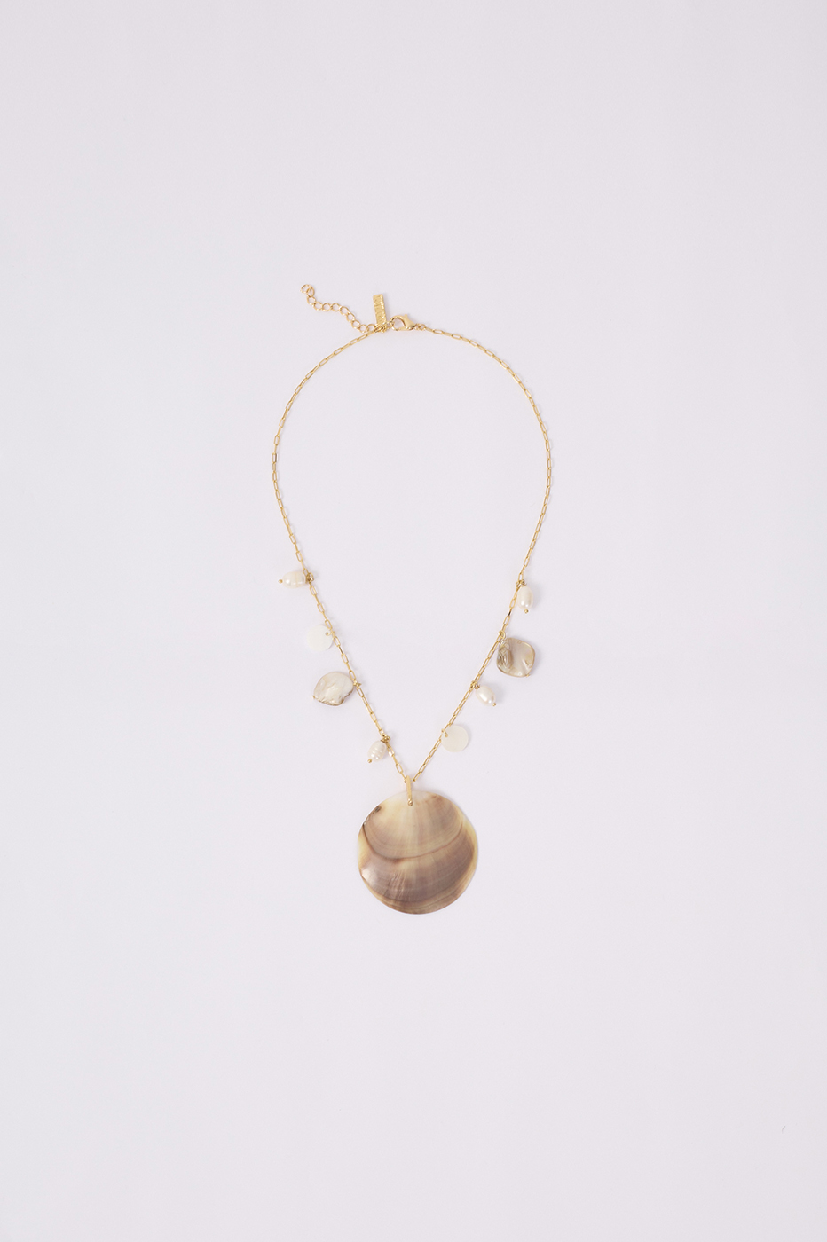Lagoon Mother-of-Pearl Necklace_5