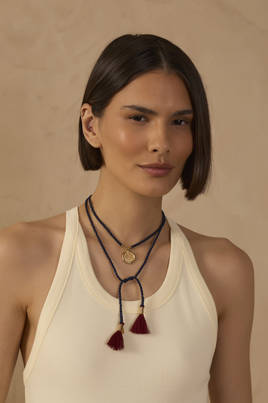 Blue Golden Medallion Tassels Necklace_1