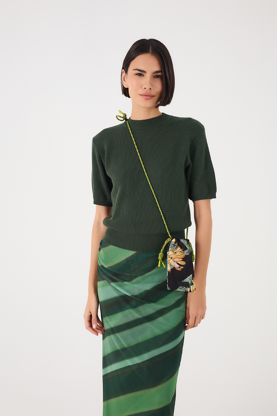 Black Paraiso Print Phone Bag_2