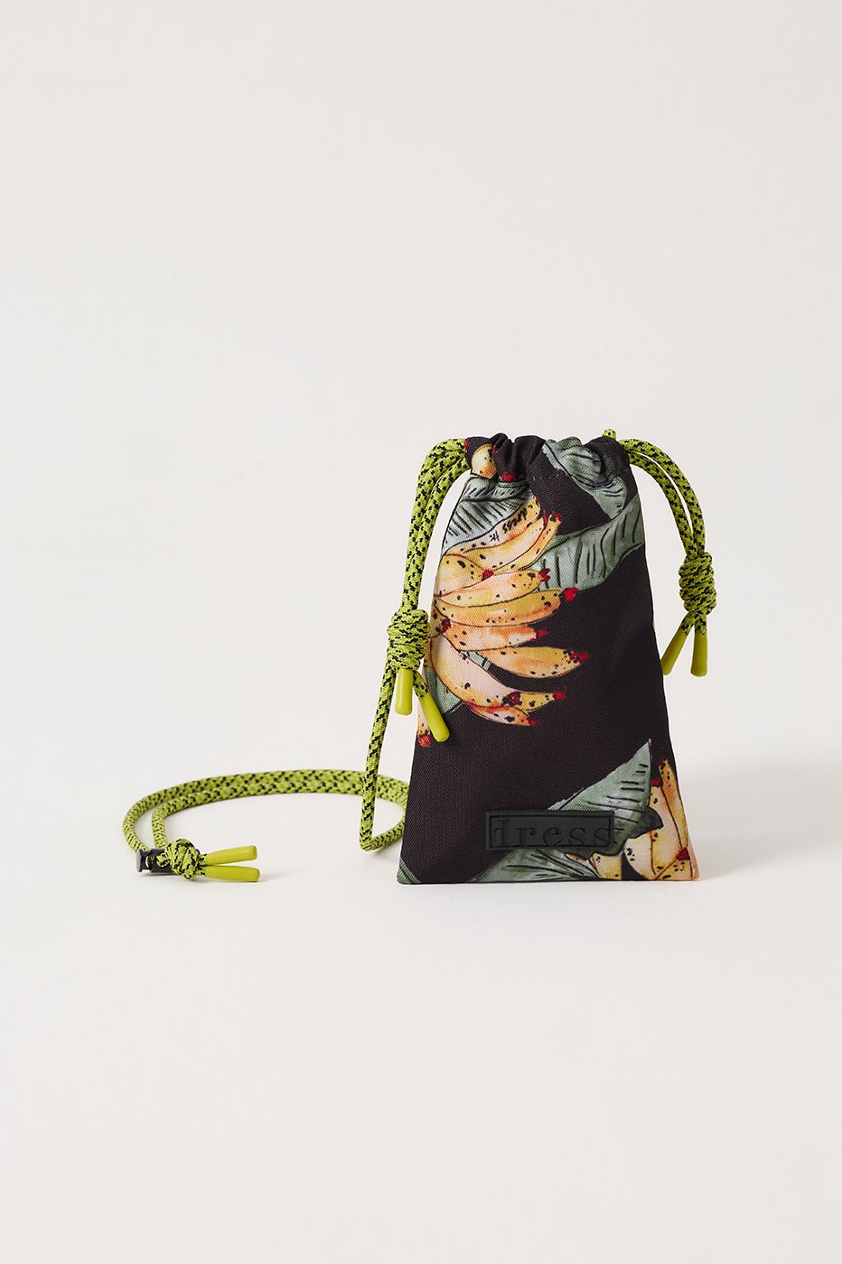Black Paraiso Print Phone Bag_6