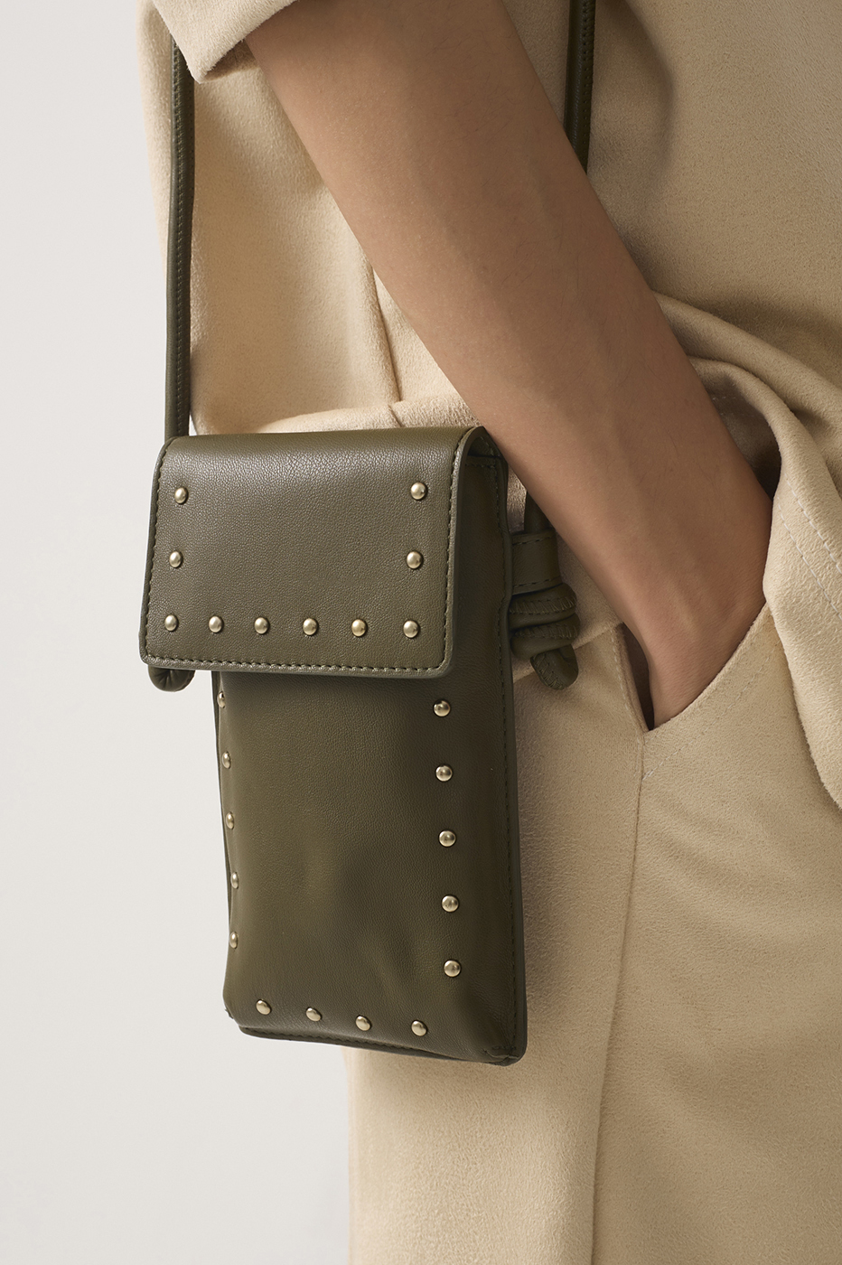 Green Stud Crossbody Bag_3