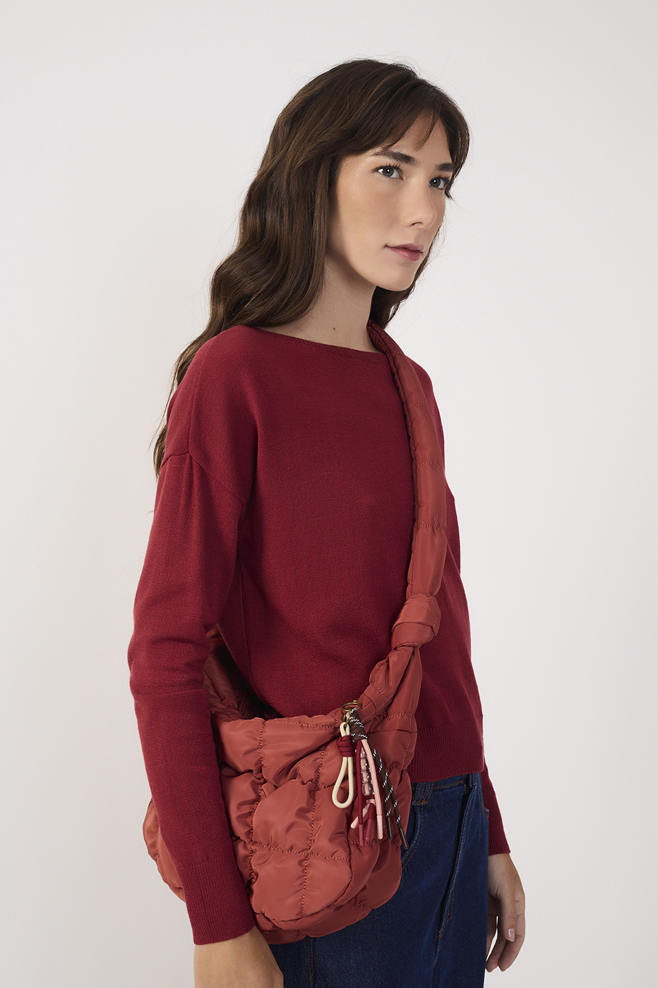Red Drawstring Crossbody Hobo Bag_2