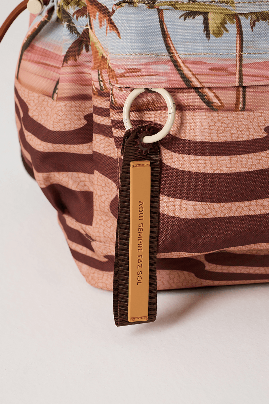 Multicolor Fim De Tarde Front Side Pockets Backpack_5