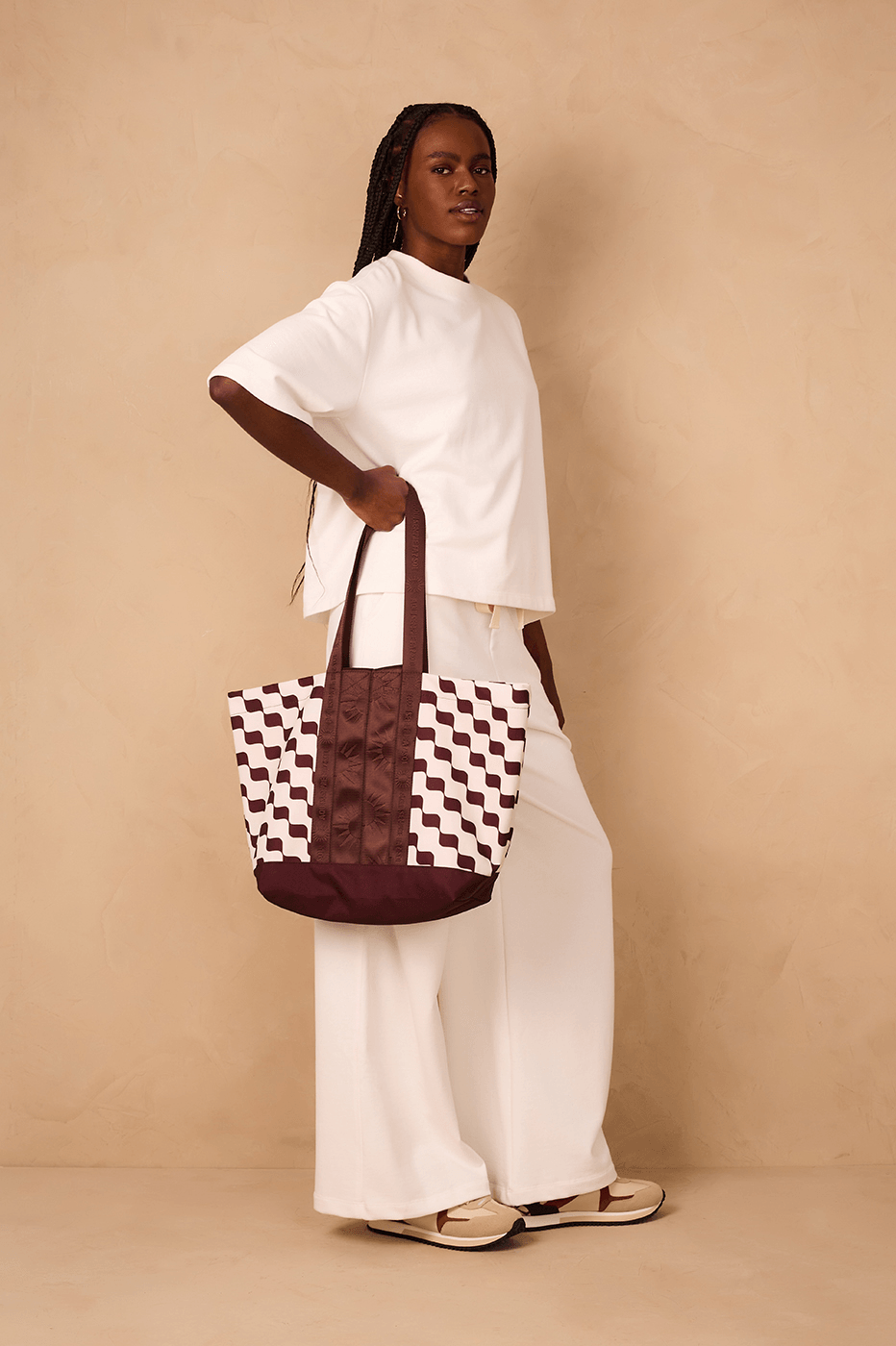 Brown Bossa Nova Shopper Bag_1