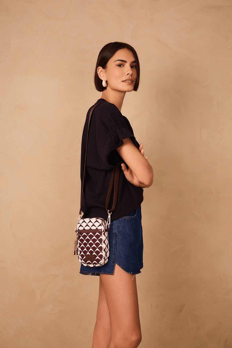 Brown Asa Delta Zipper Crossbody Bag_1