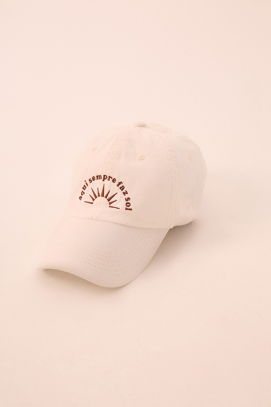 Twill "Here it's Always Sunny" Cap