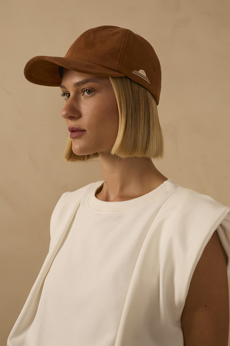 Brown Poente Embroidered Suede Cap_1