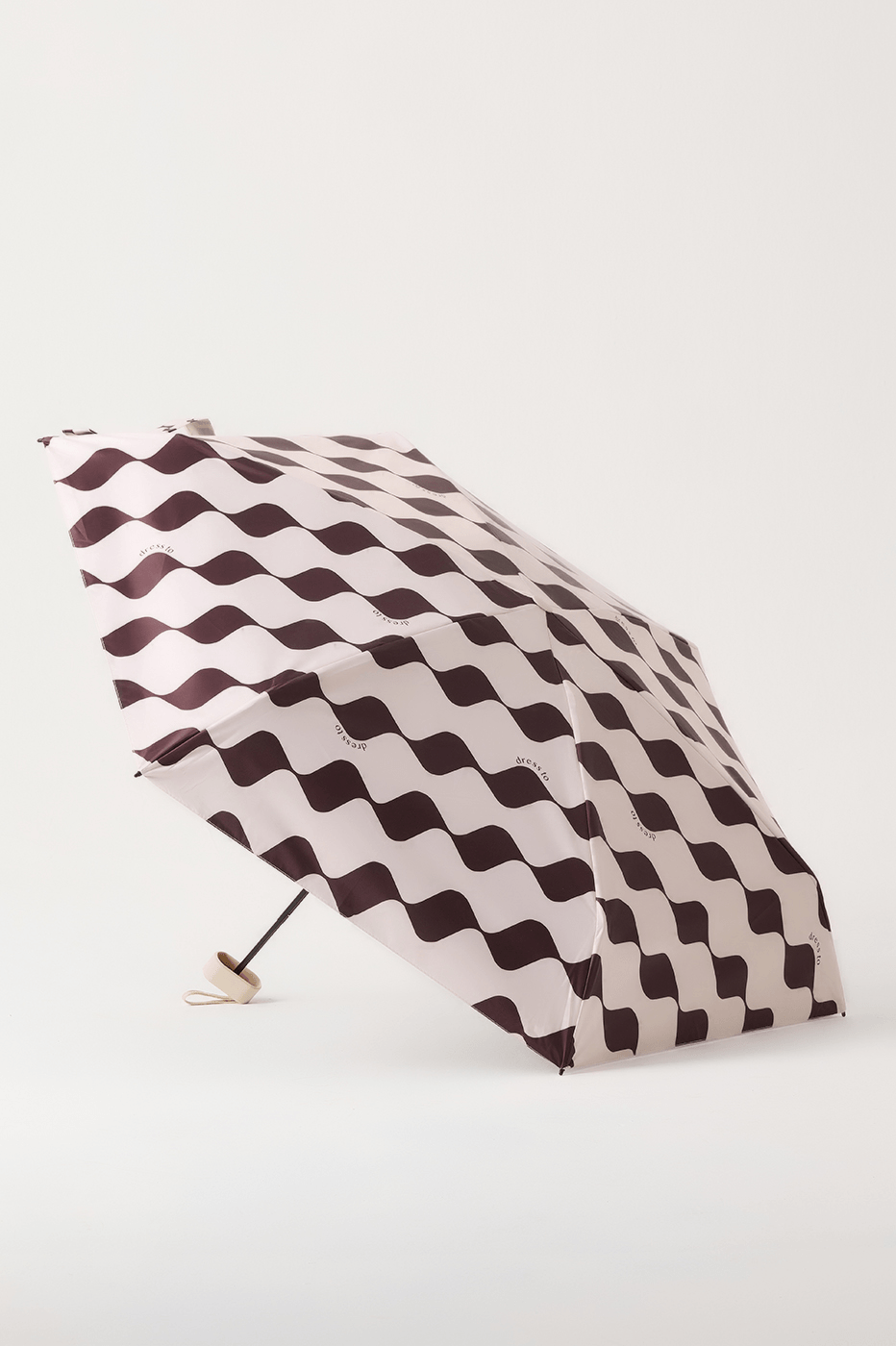 Brown Bossa Nova Compact Umbrella_2